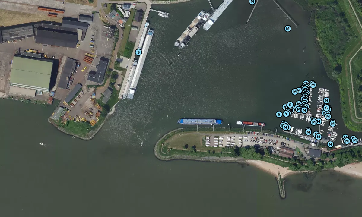 Satelite image of Merwede Watersport Marina