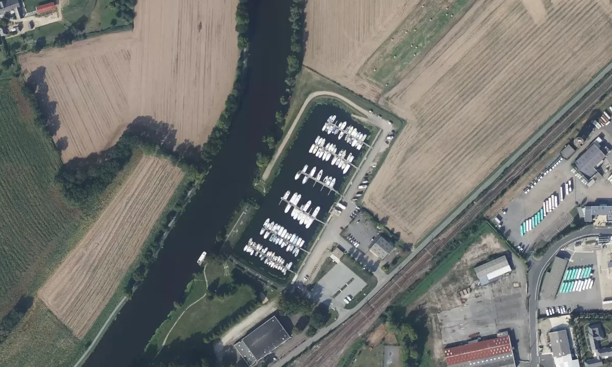 Satelite image of Messac Marina