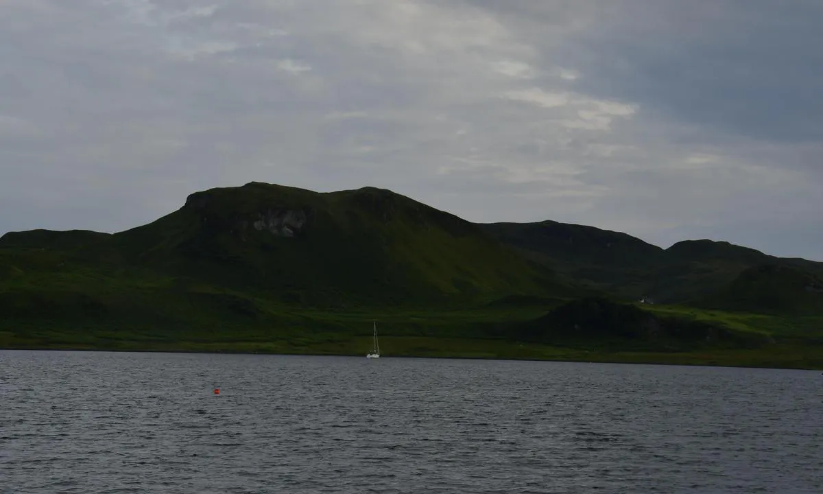 Mhor Bay: Mohr Bay