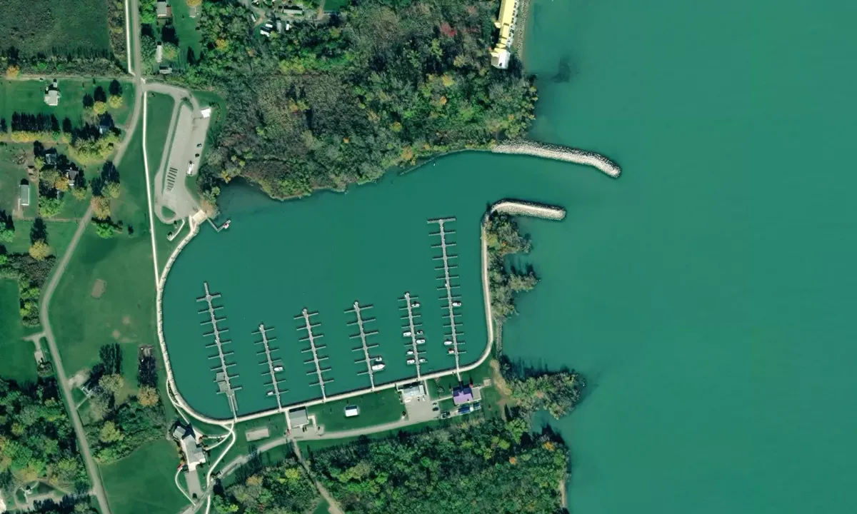 Flyfoto av Middle Bass Island Yacht Club