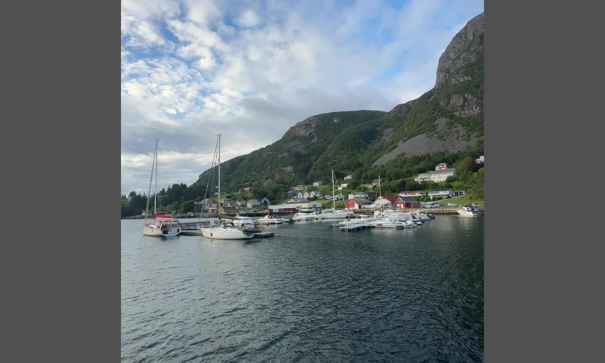 Midsund