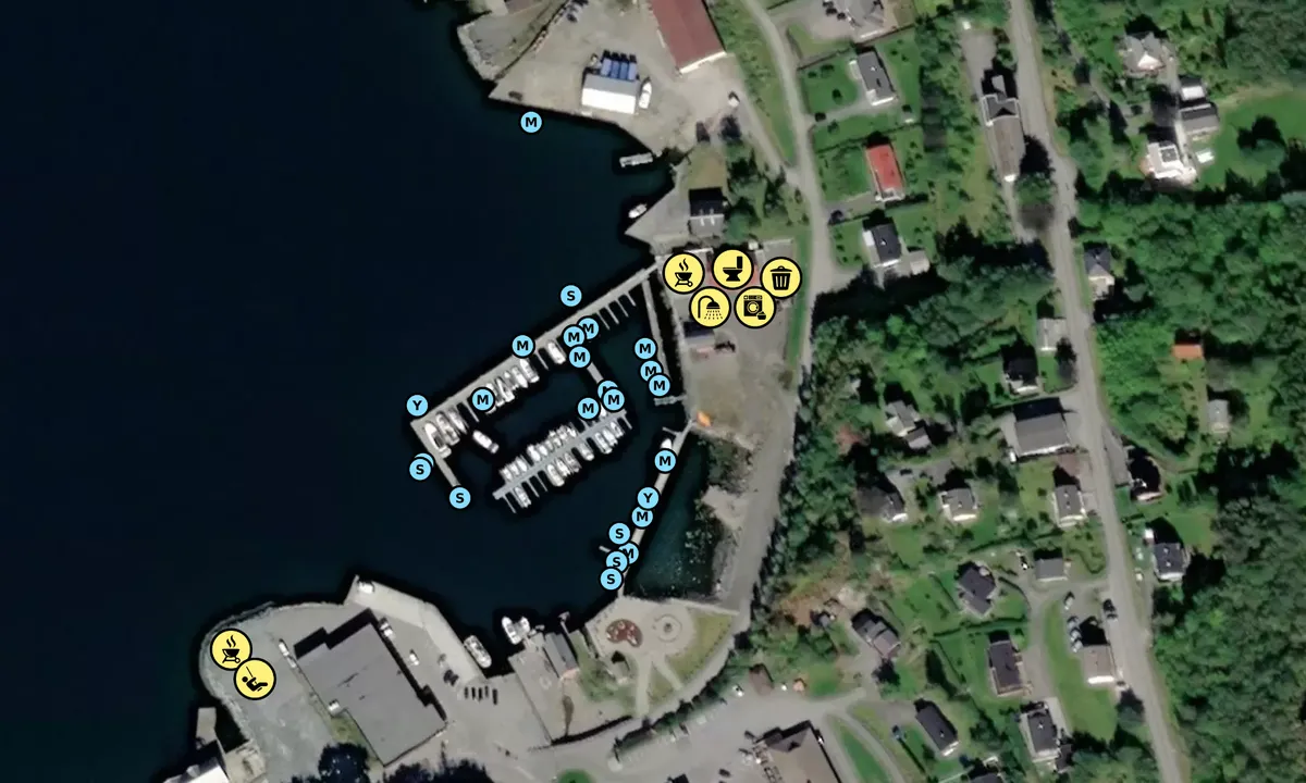 Satelite image of Midsund