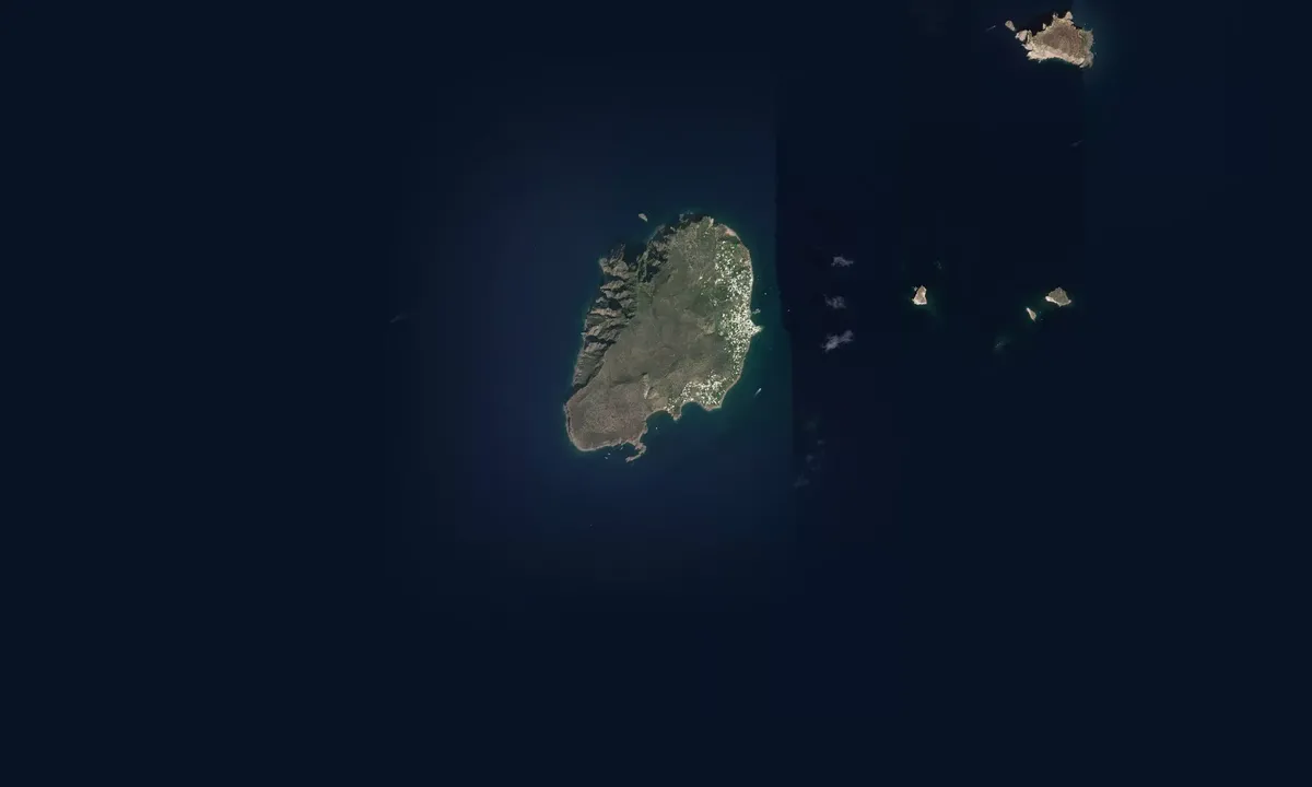 Flyfoto av Milazzese Bay