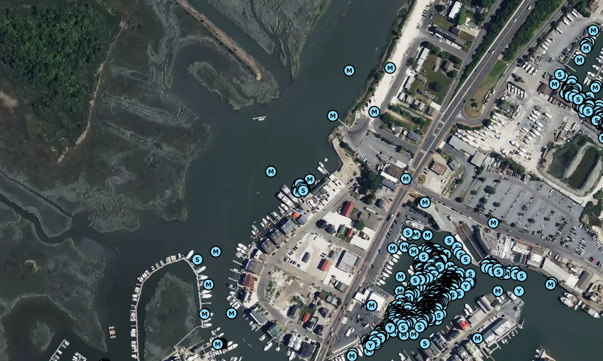 Satelite image of Miss Chris Marina