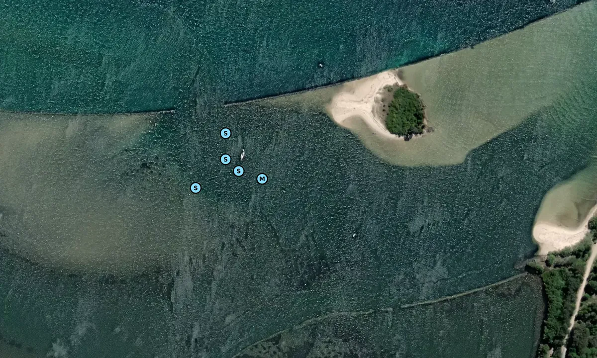 Satelite image of Mobbs Bay