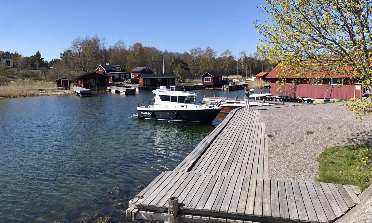 Pier C in Kyrkviken in Möja.