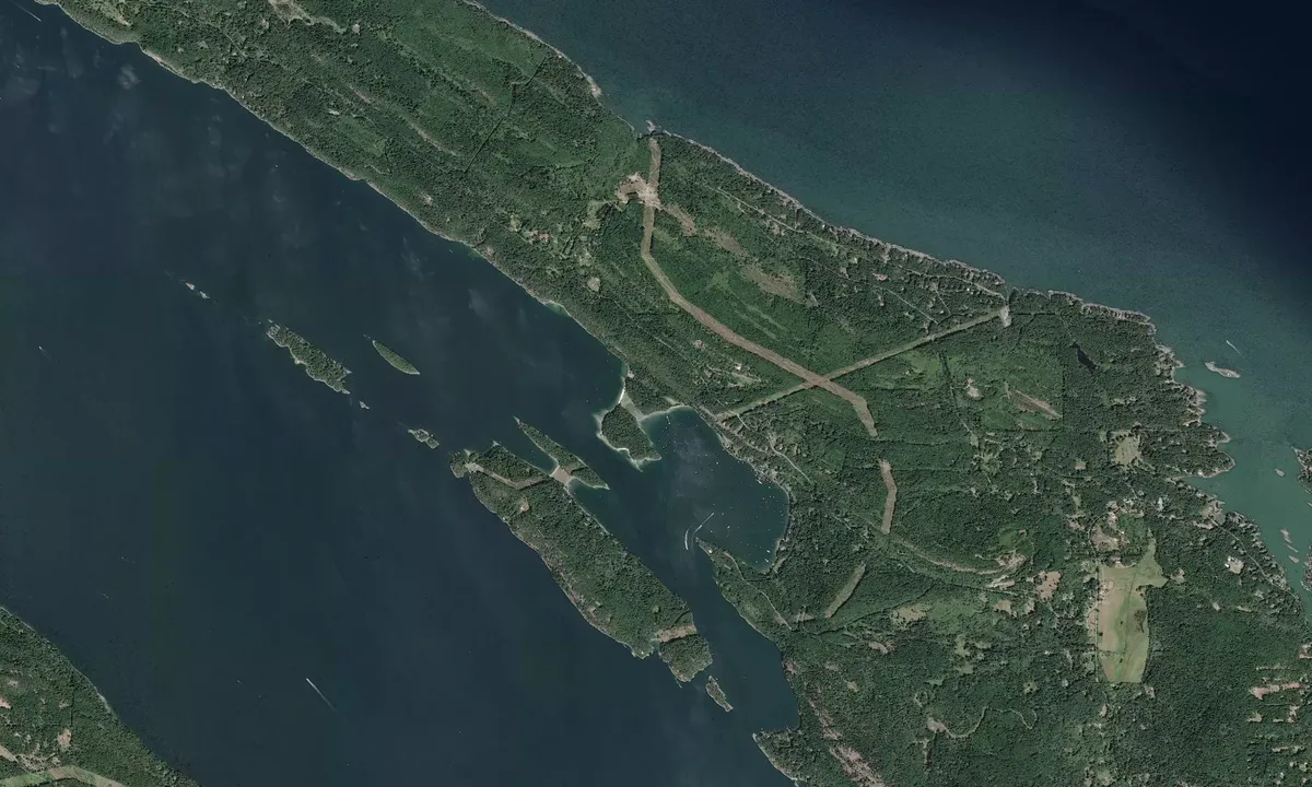 Flyfoto av Montague Harbour Marine Park - South