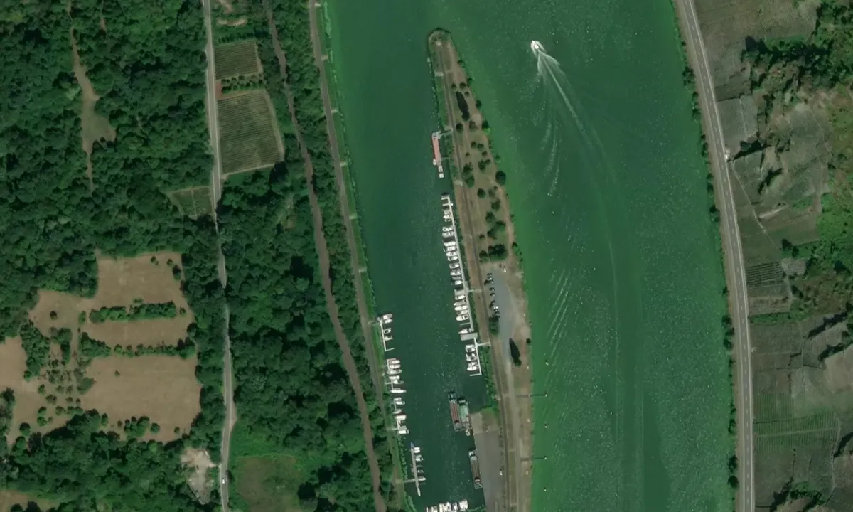 Flyfoto av Motoryachtclub Traben-Trarbach