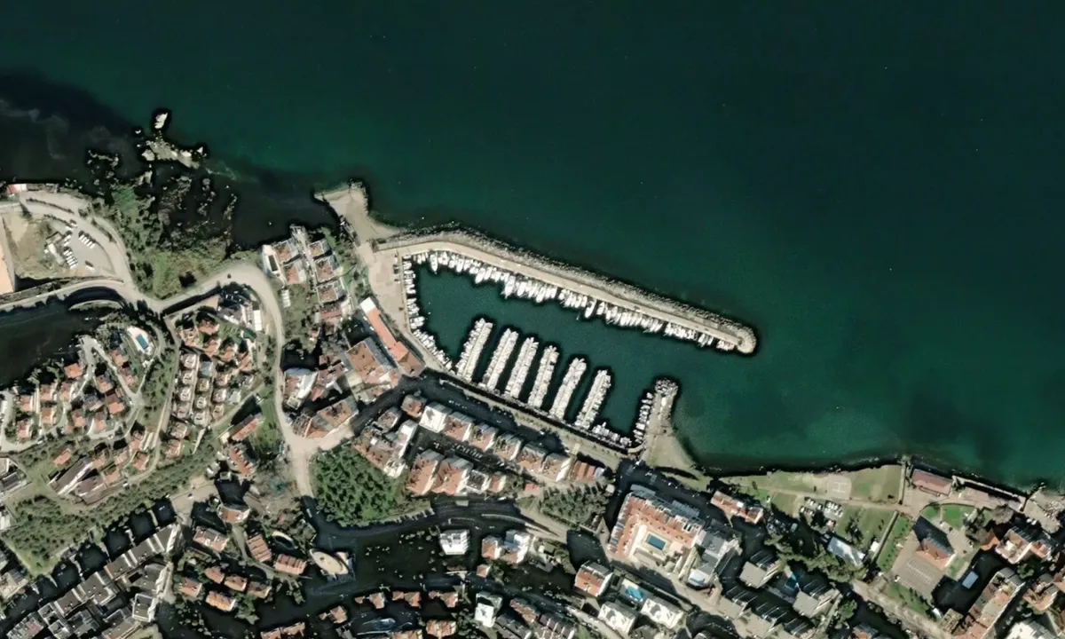 Flyfoto av Mudanya Marina