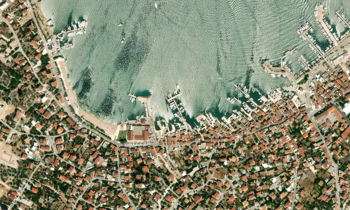 Flyfoto av Murter 1