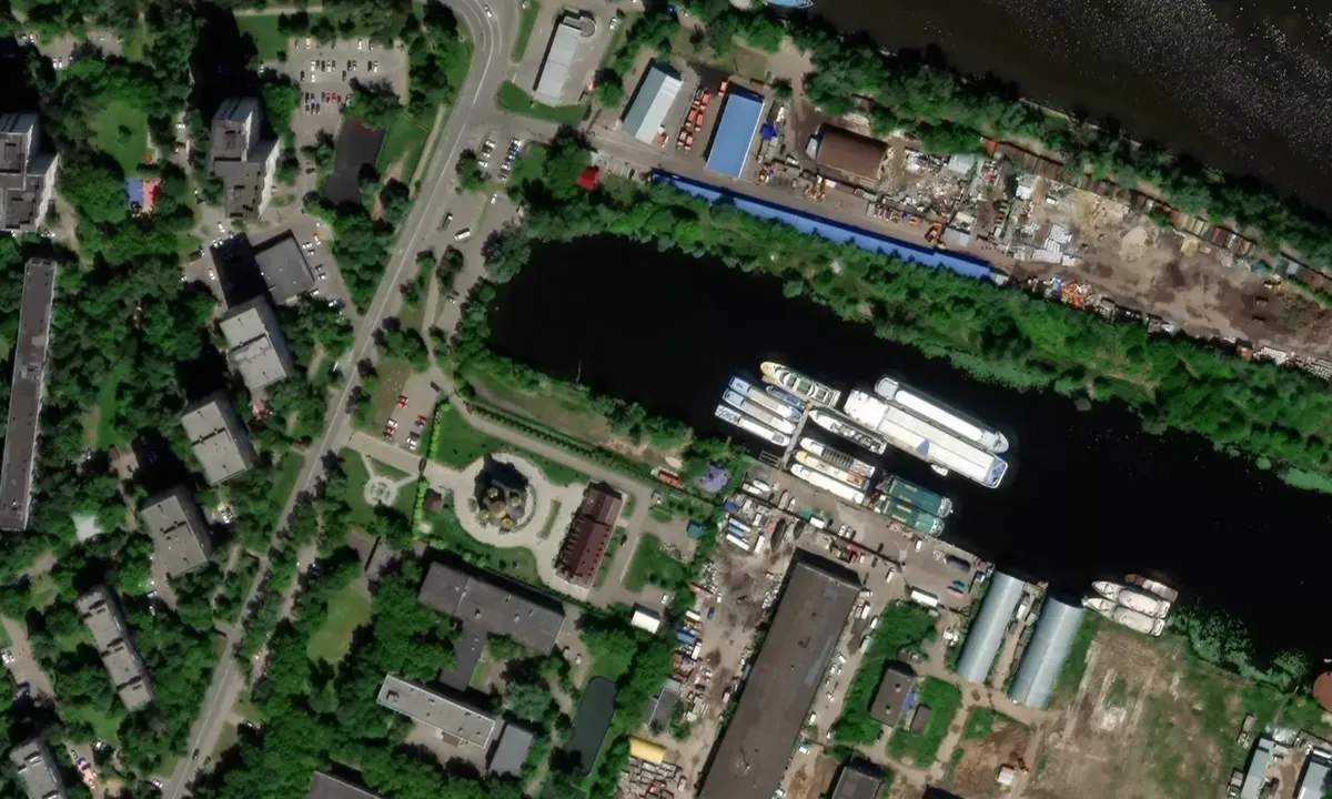 Satelite image of Нагатино МРП Яхт-Клуб