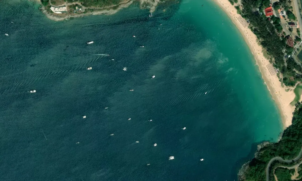 Flyfoto av Nai Harn
