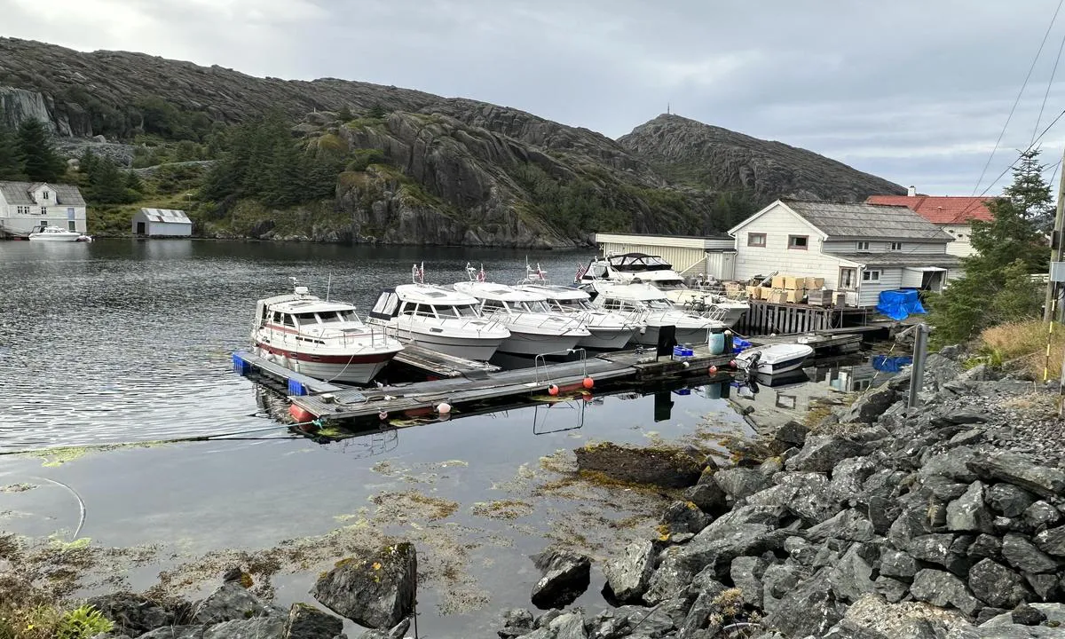 Nåra: Gjestebrygge