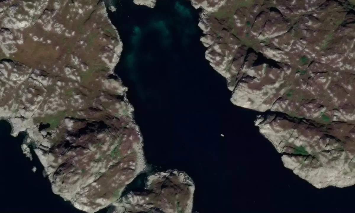 Satelite image of Nautøya