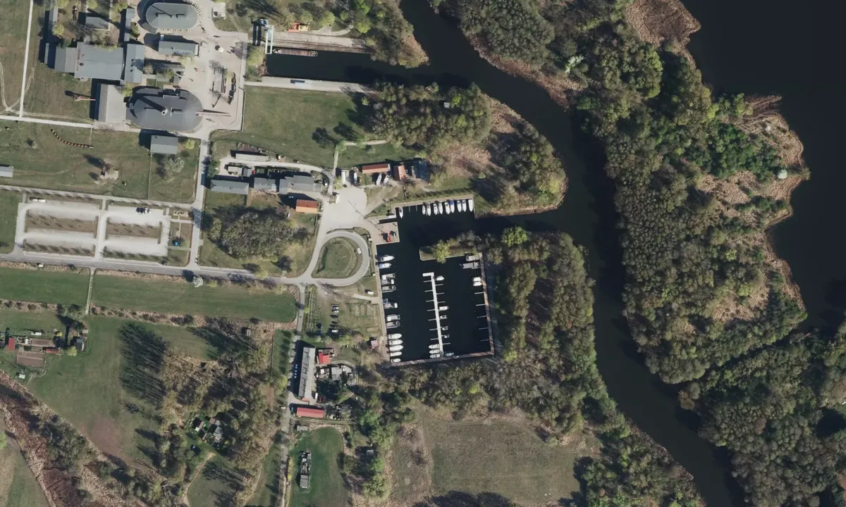 Flyfoto av Neuer Hafen Ziegeleipark Mildenberg