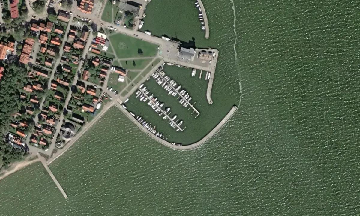 Flyfoto av Nida Marina