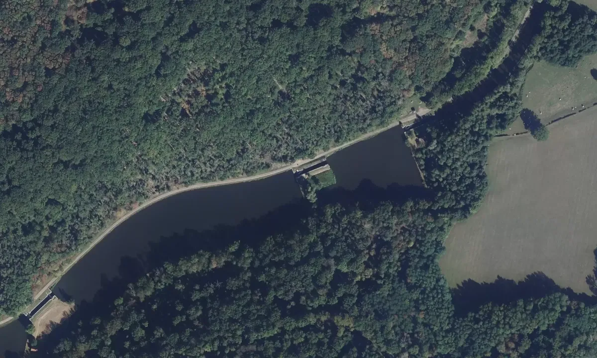 Satelite image of Nivernais