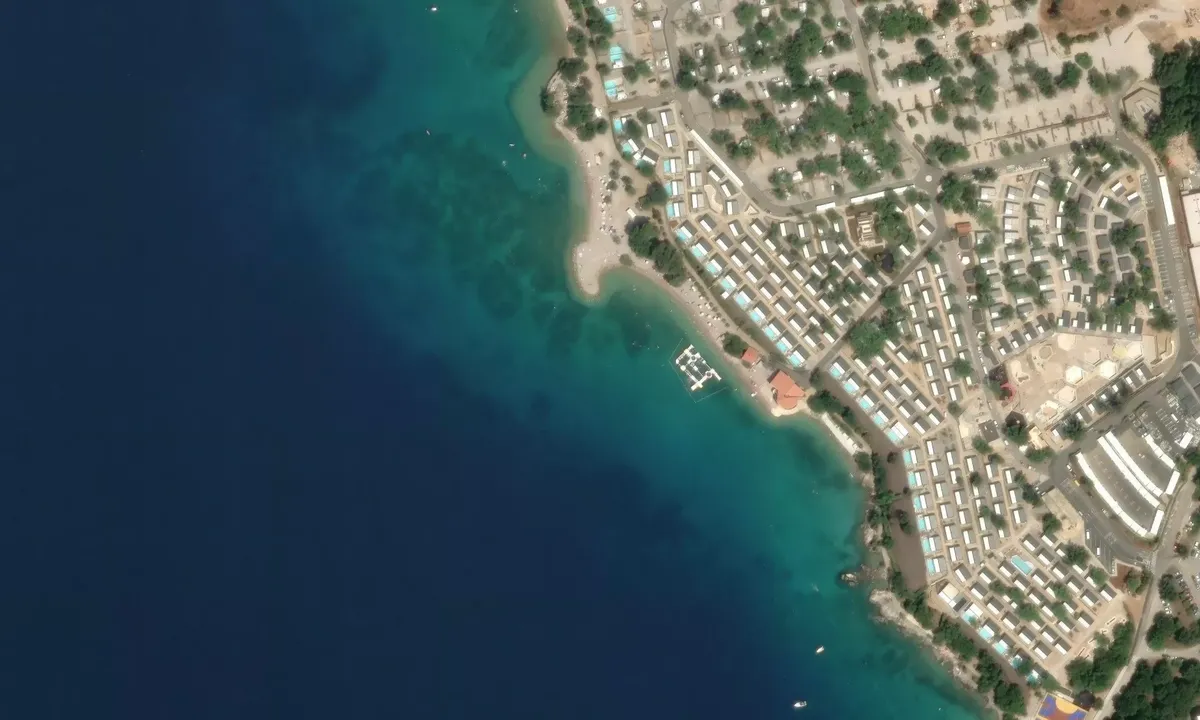 Satelite image of Njivice