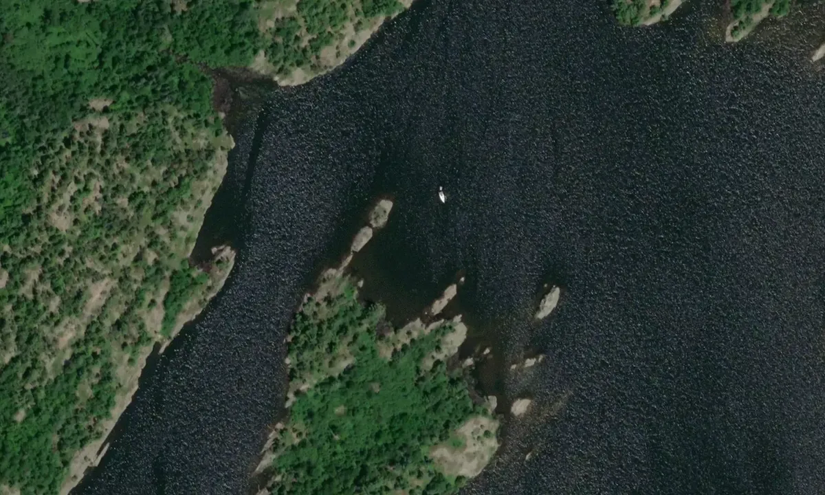 Satelite image of No Name Island 1