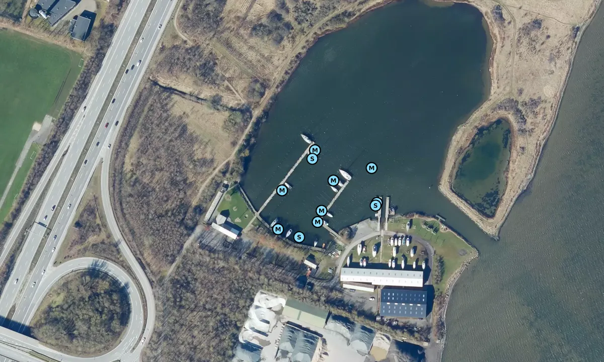 Satelite image of Nørre Uttrup Lystbådehavn
