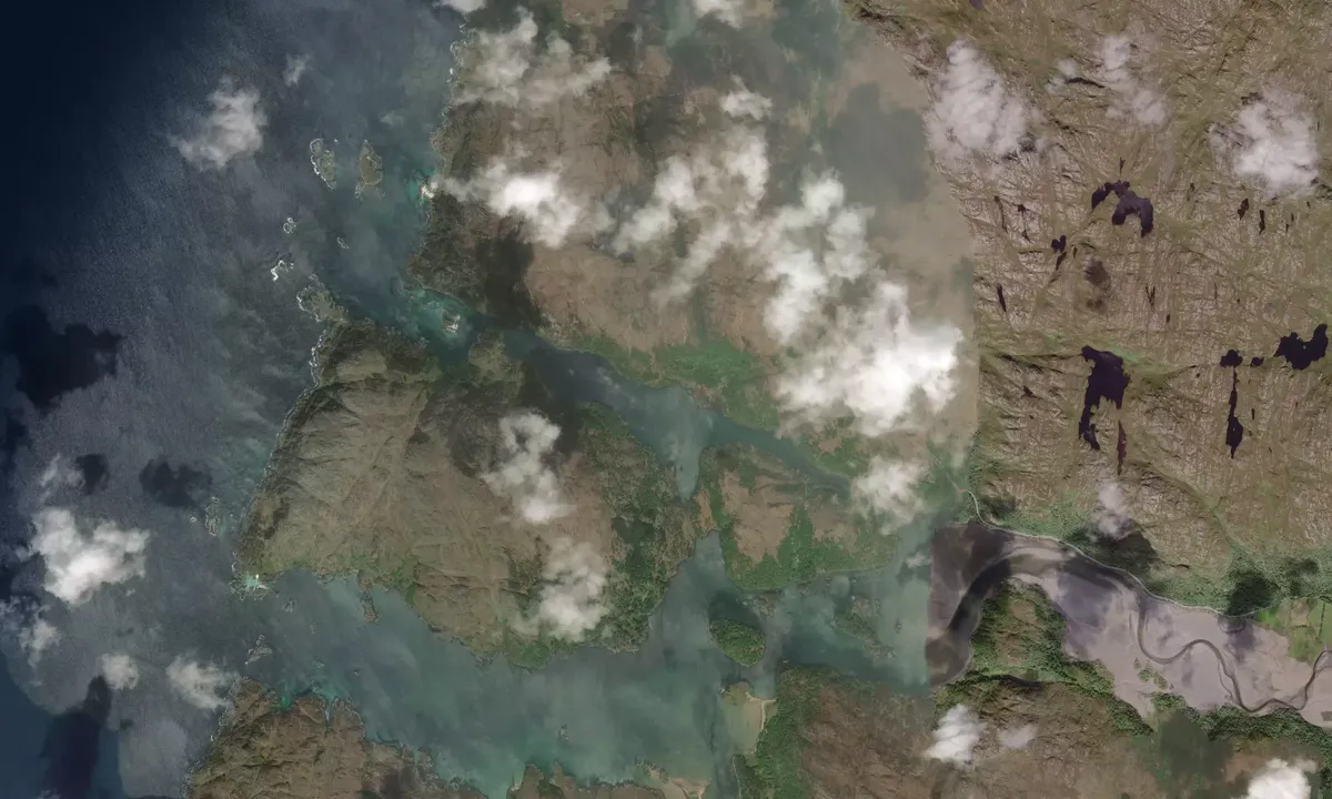 Flyfoto av North Loch Moidart