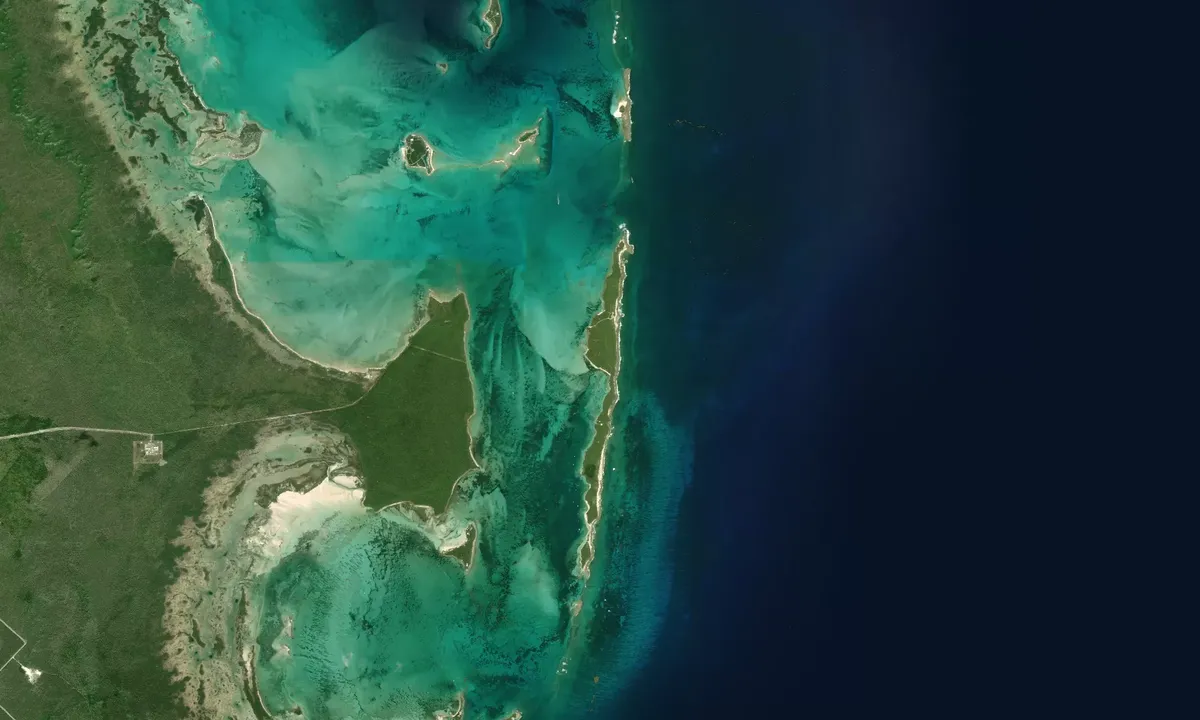 Flyfoto av North Lynyard Cay