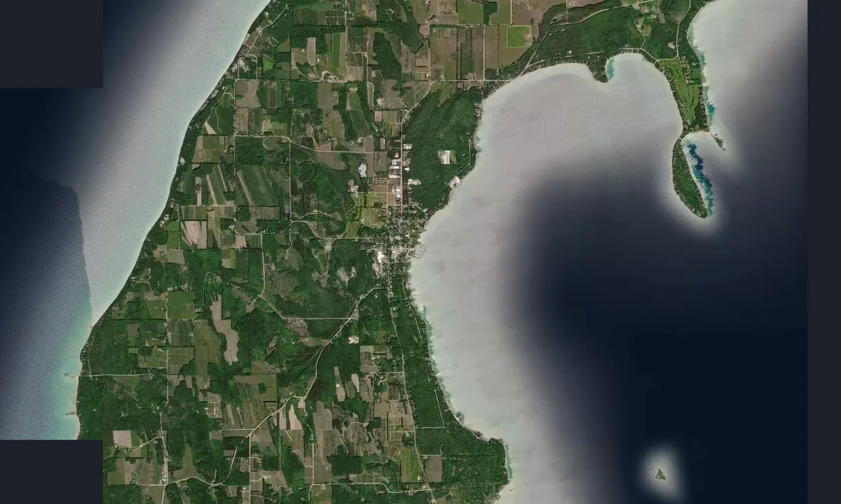 Flyfoto av Northport - Leelanau