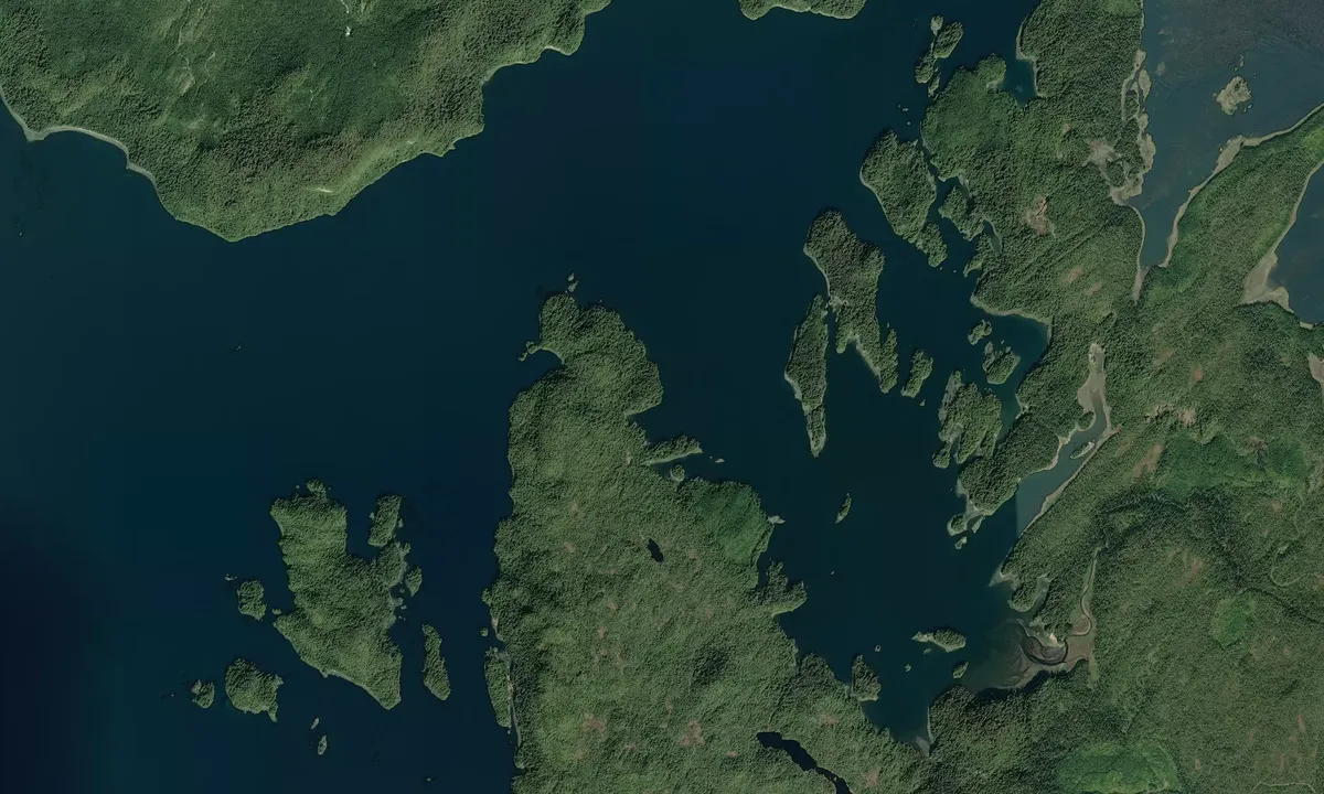 Flyfoto av Nossuk Bay Cove