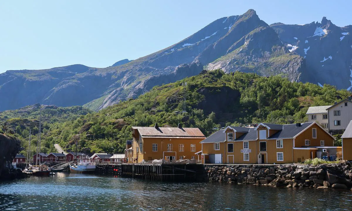 Nusfjord: Harbor entry