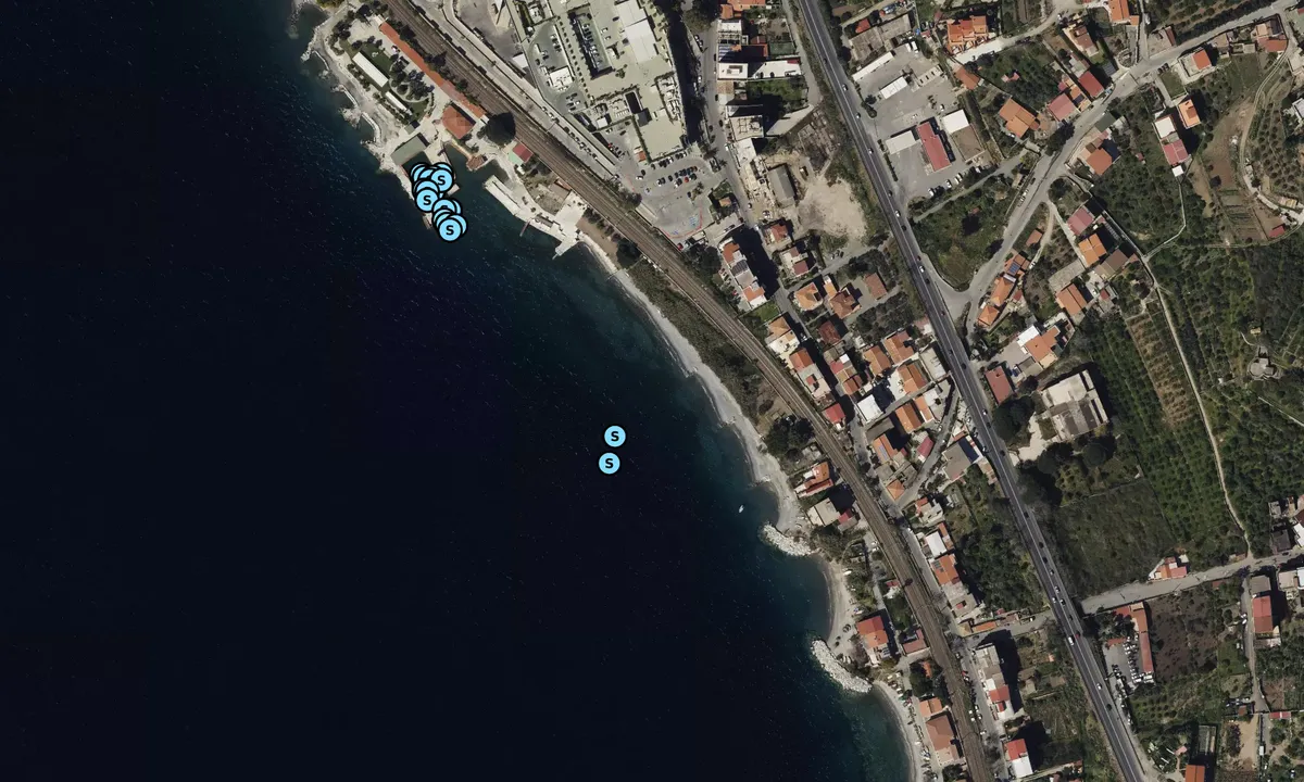 Satelite image of Occhio