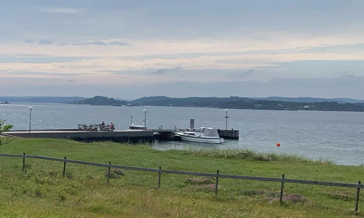 Øitangen Jomfruland: Bildet er tatt fra Jomfruland med utsikt langs Jomfrulandsrenna mot sørvest.