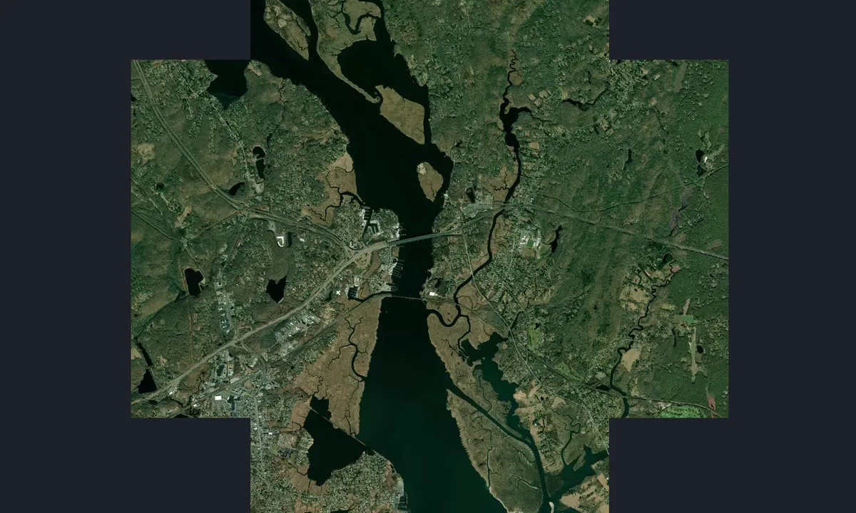 Flyfoto av Old Lyme Dock Company