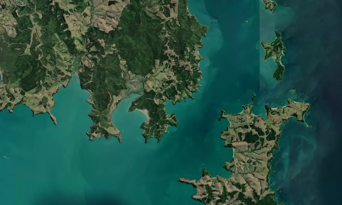 Flyfoto av Omaru Bay