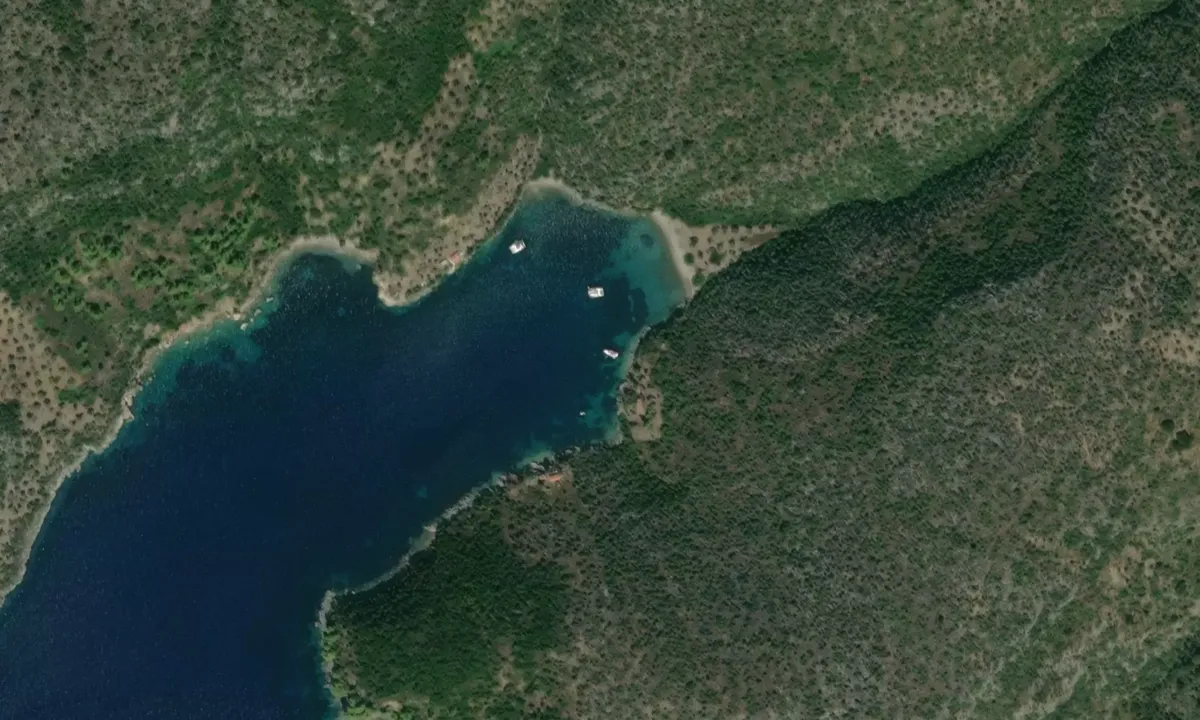 Flyfoto av Ormos Peristera