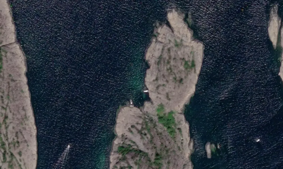 Satelite image of Østre Bustein