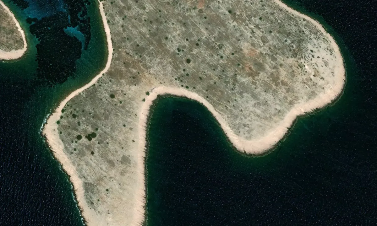 Flyfoto av Otok Kameni