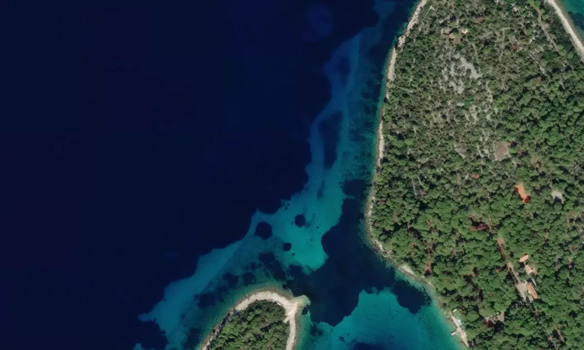 Flyfoto av Otok Mutar