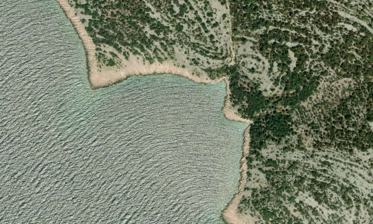 Flyfoto av Otok Zirje