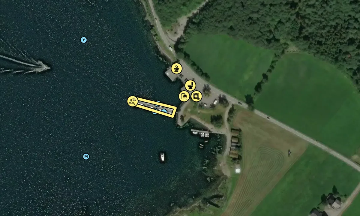 Satelite image of Øye Norangsfjorden