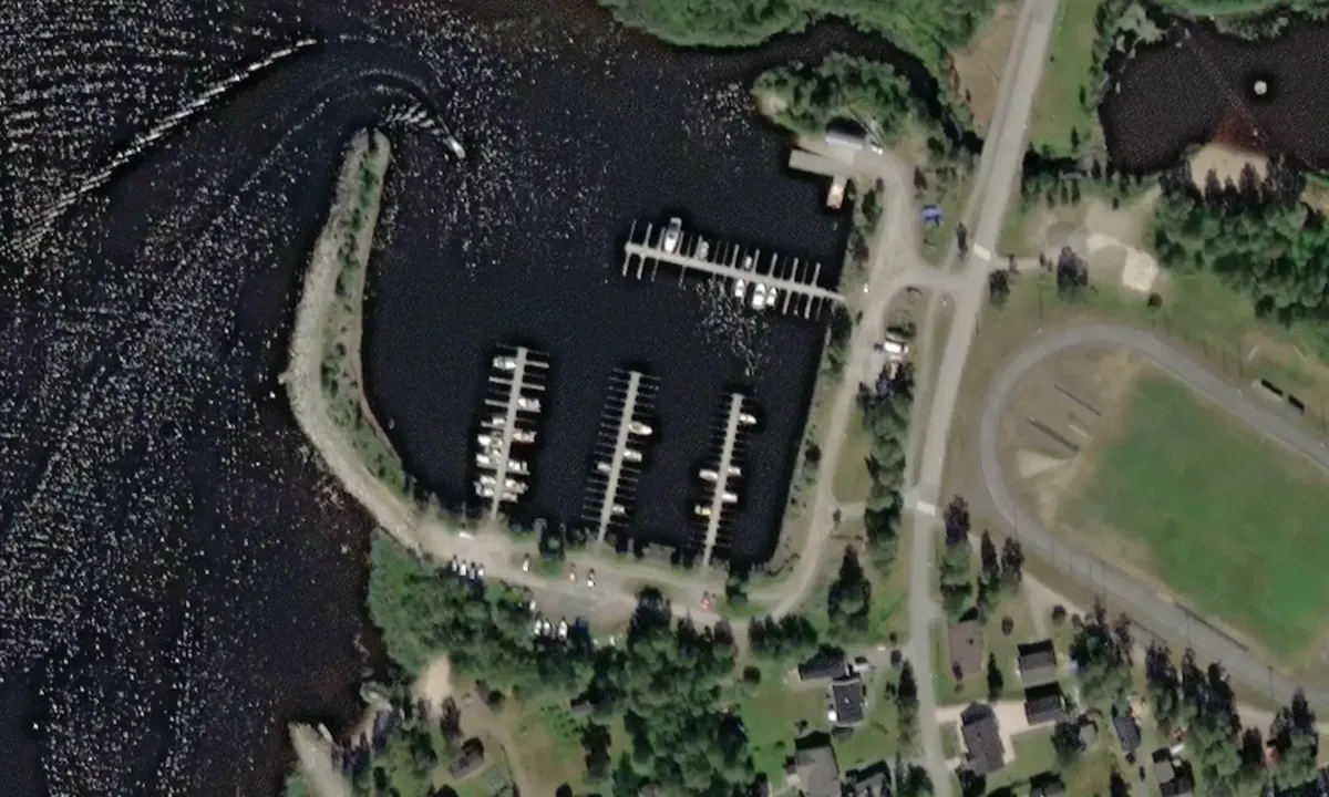 Satelite image of Paavonkarin venesatama