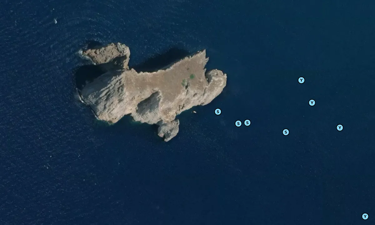 Satelite image of Pain De Sucre, La Vierge