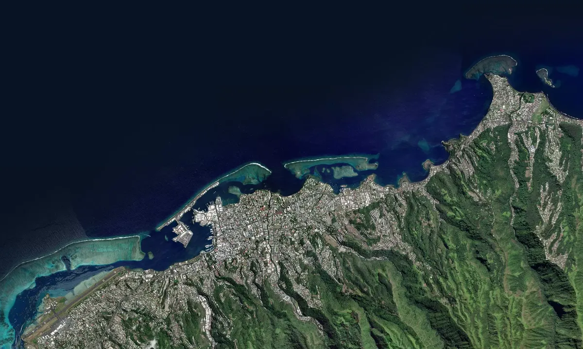 Flyfoto av Papeete Bay