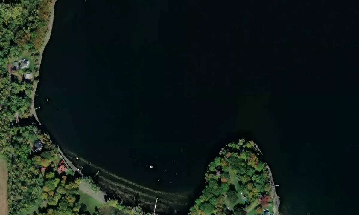 Satelite image of Paradise Bay