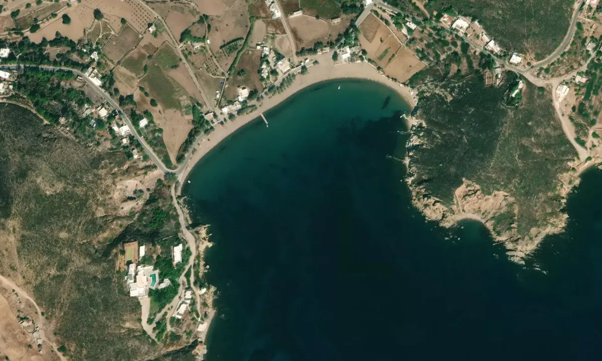 Flyfoto av Paralia Kampos
