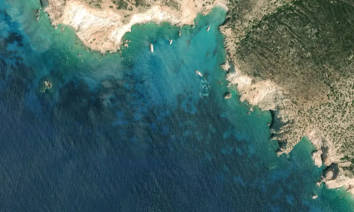Flyfoto av Paralia Poliegos