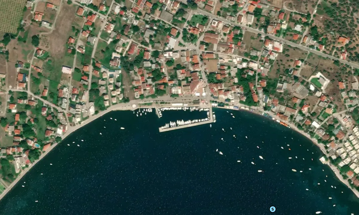 Satelite image of Paralia Rachon 1
