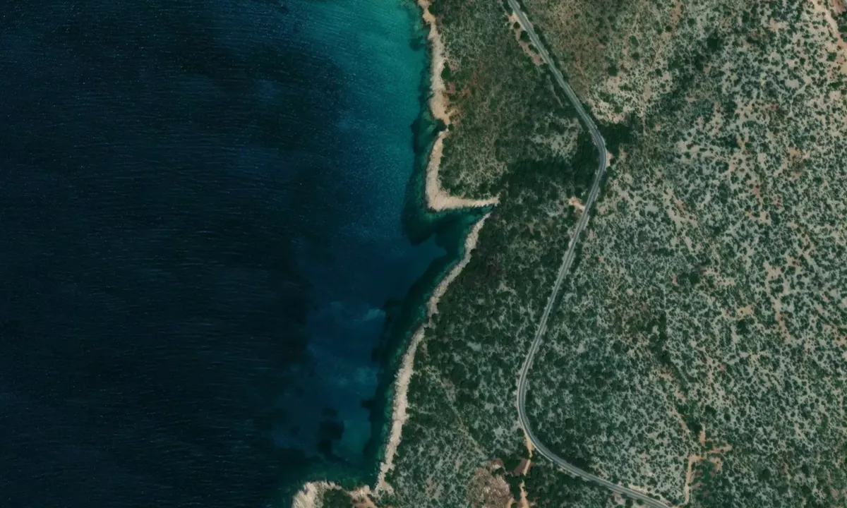 Flyfoto av Pefkari