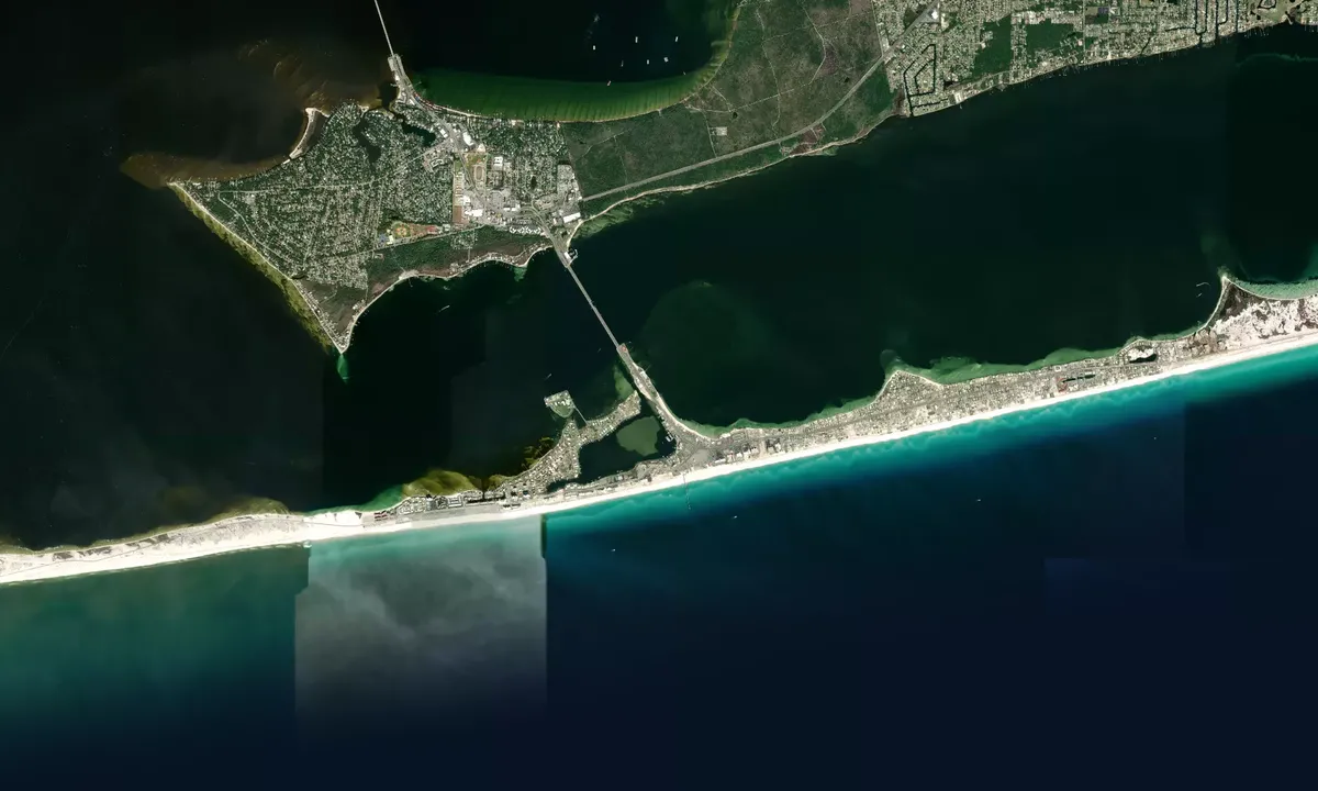Flyfoto av Pensacola Beach Marina Inc