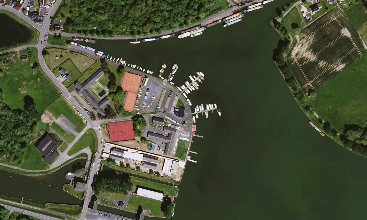 Satelite image of Peronnes Lez Antoing Yacht Club
