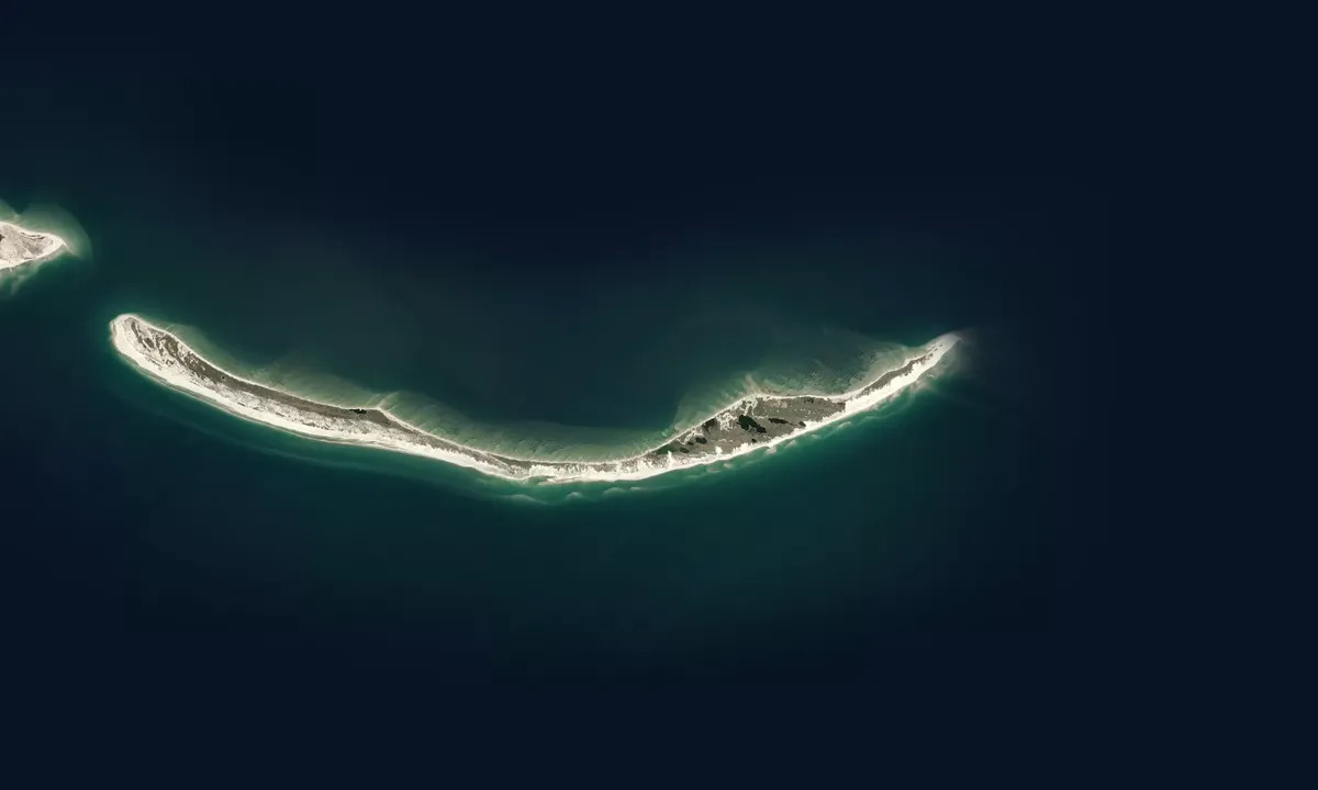 Flyfoto av Petit Bois Island